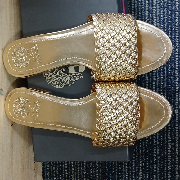 Vince Camuto Meren Woven Metallic Sandals In Gold 7.5M - Picture 2 of 8